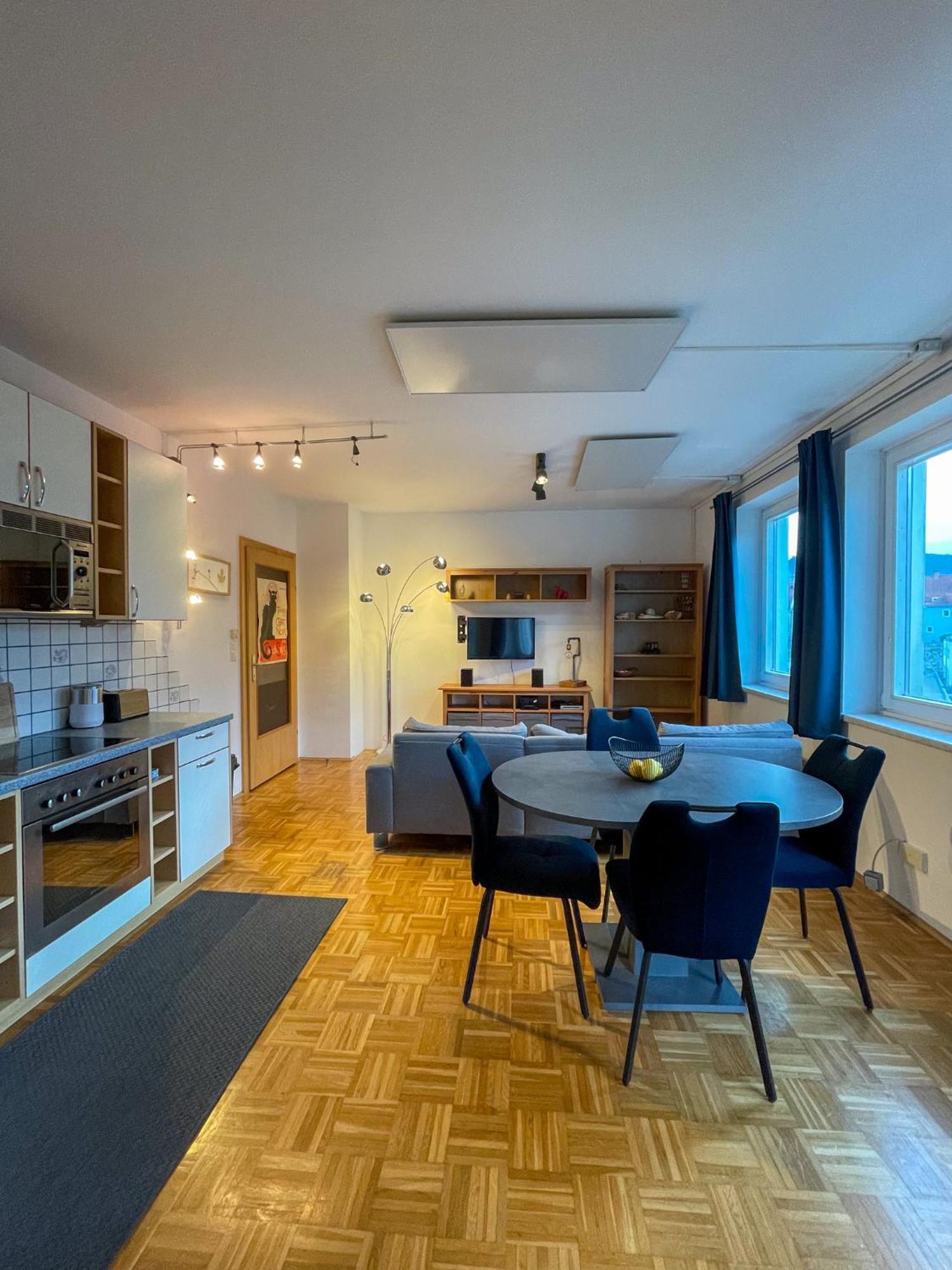 Melior City View Apartment Leoben  Esterno foto