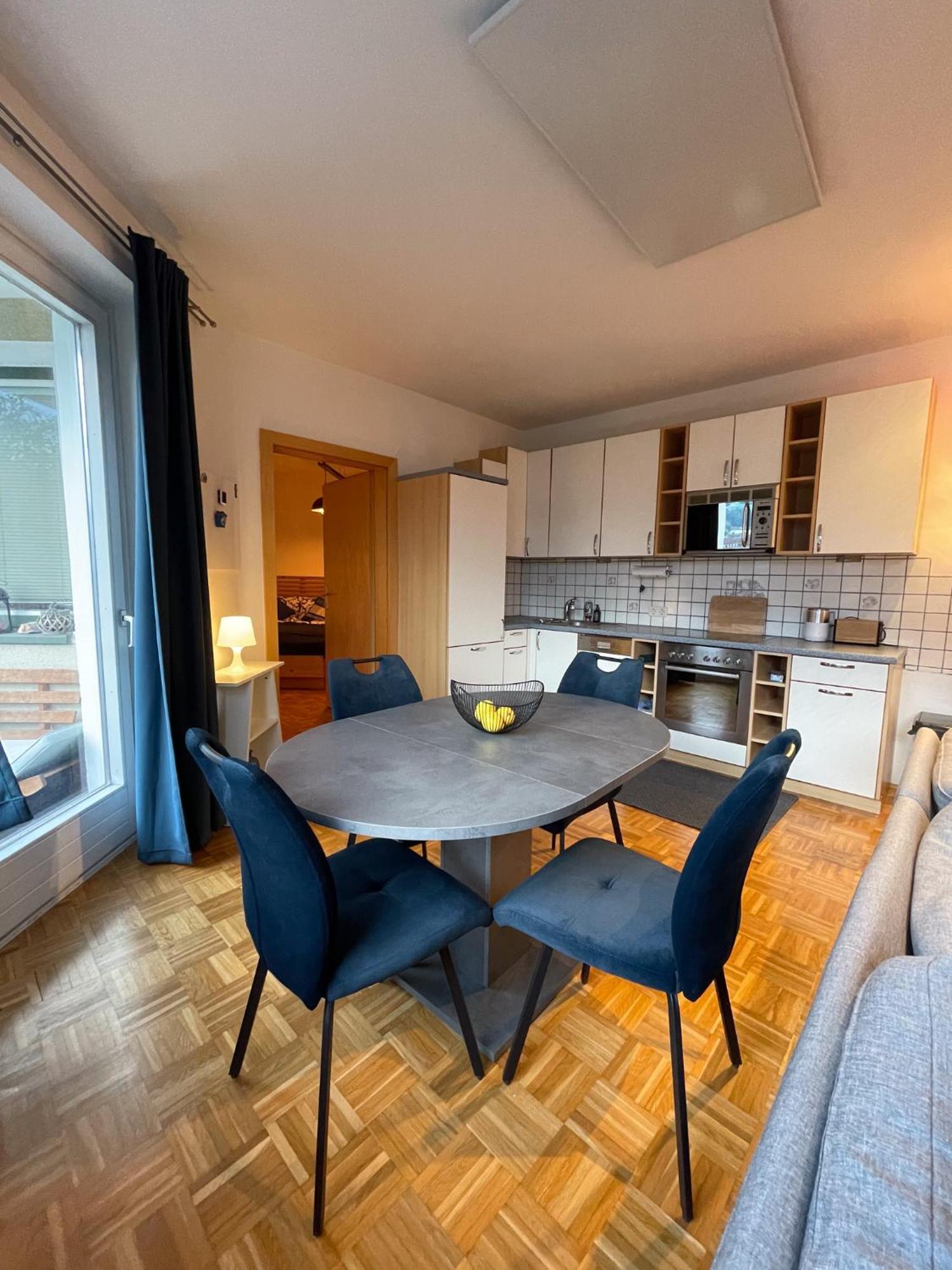 Melior City View Apartment Leoben  Esterno foto